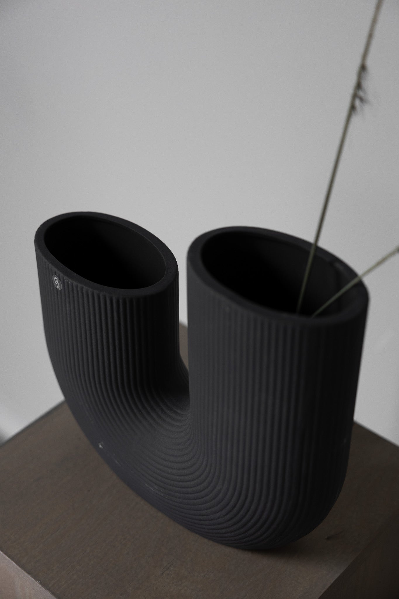 Vase Stravalla, schwarz